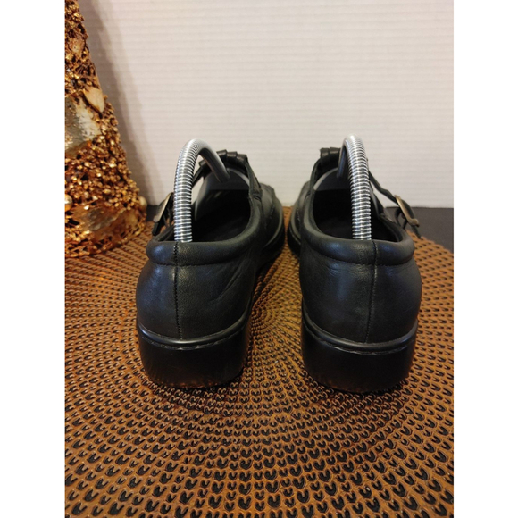 St Johns Bay Sandals Size 9.5M - Picture 4 of 5